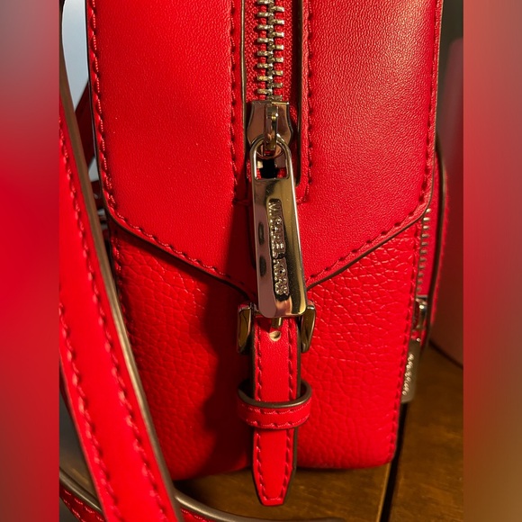 Michael Kors, mini backpack - Picture 5 of 9